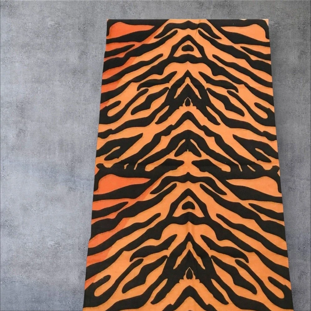 TIGER Big Cat Print 16 n 1 Neck Gaiter Dust Mask Face Cover Biker Rag
